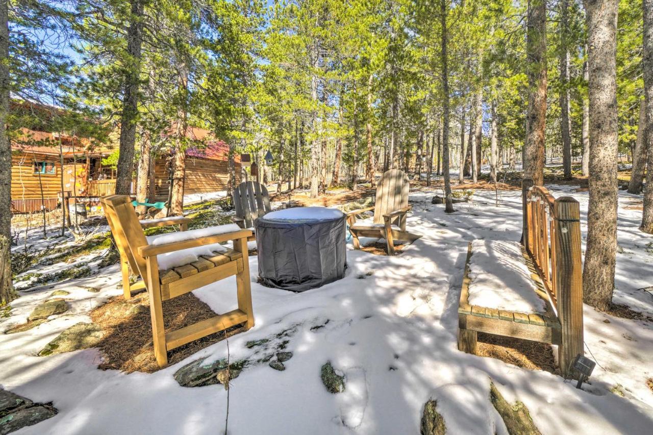 Secluded Black Hawk Log Cabin With Fire Pit! Zewnętrze zdjęcie