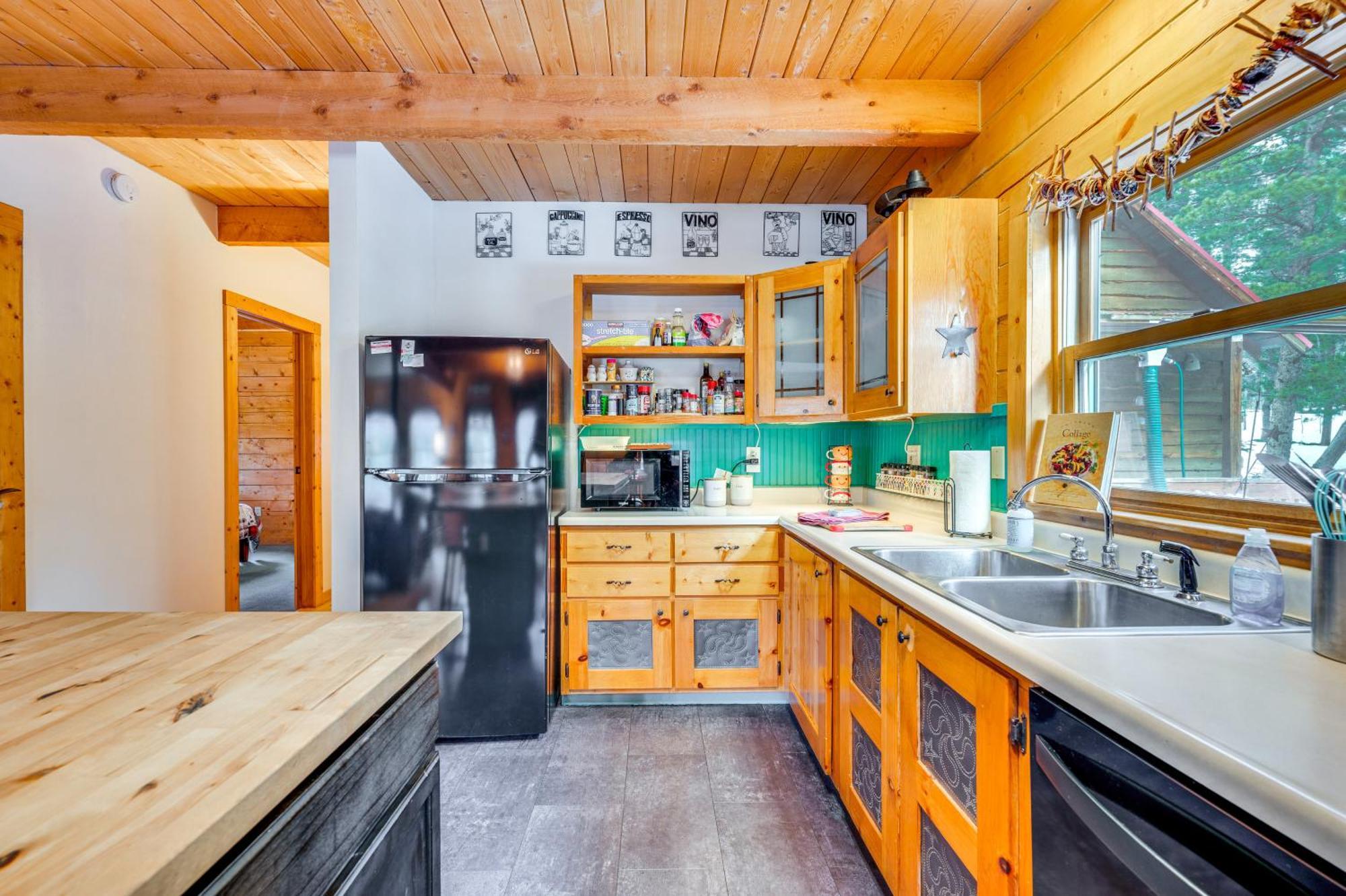 Secluded Black Hawk Log Cabin With Fire Pit! Zewnętrze zdjęcie